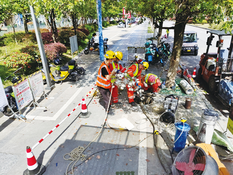  宾县UV-CIPP紫外光固化修复